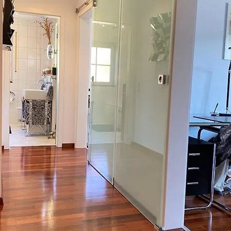 Exklusive Und Business