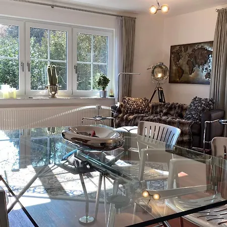 Exklusive Und Business * Marburg